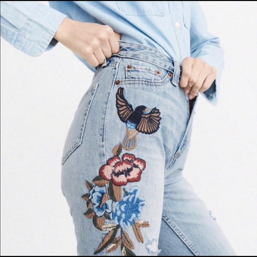 Embroidered Mom Jeans, High Rise